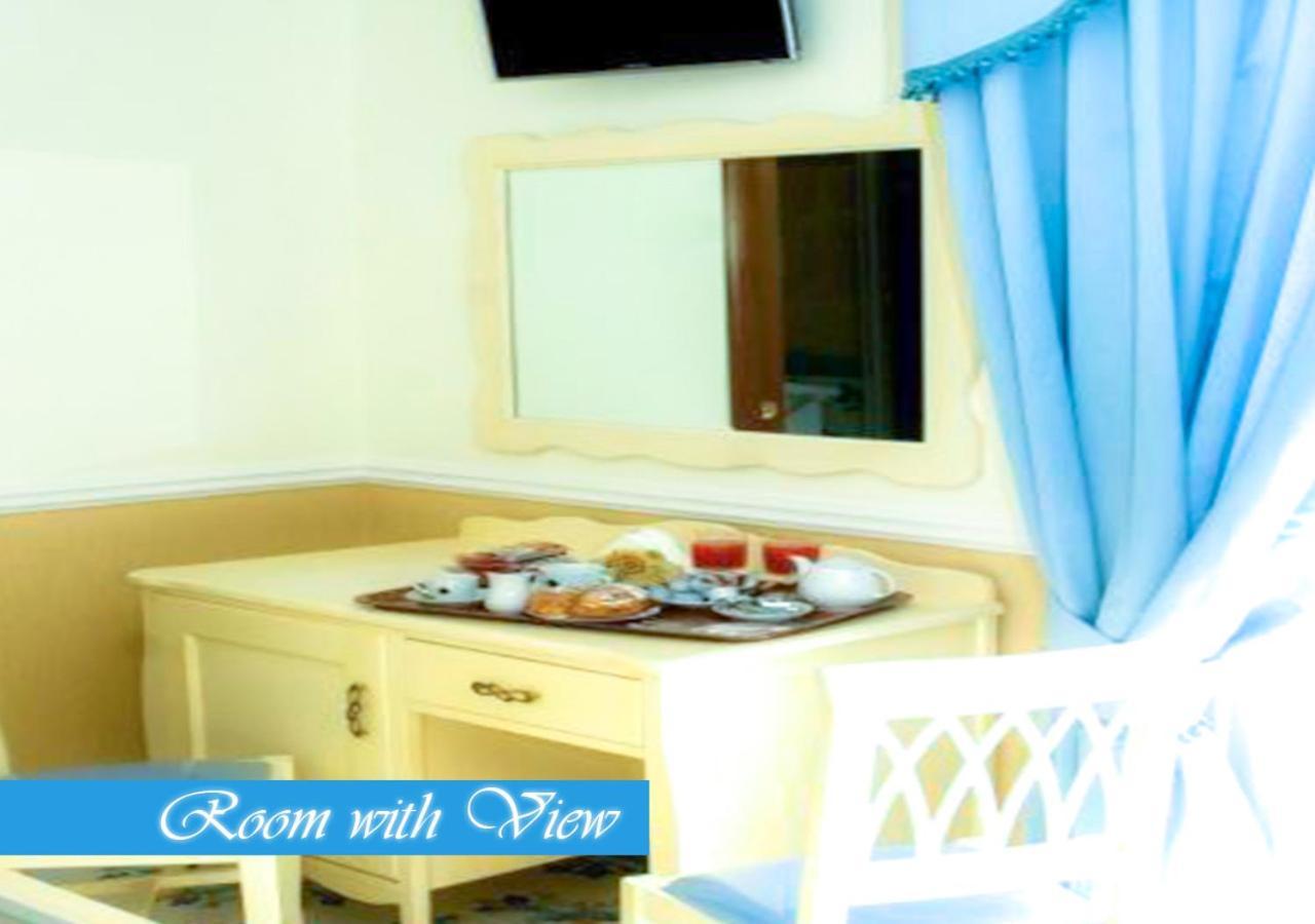 Bed & Breakfast Medea Napels Buitenkant foto