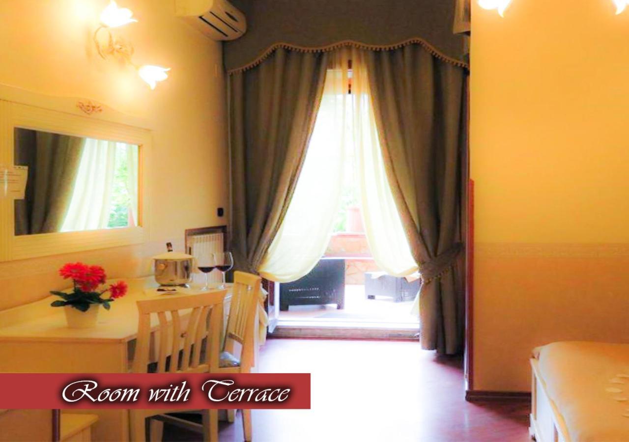 Bed & Breakfast Medea Napels Buitenkant foto