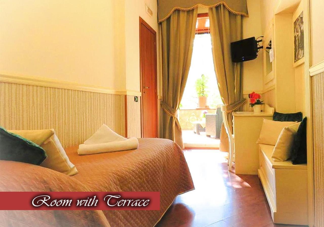 Bed & Breakfast Medea Napels Buitenkant foto